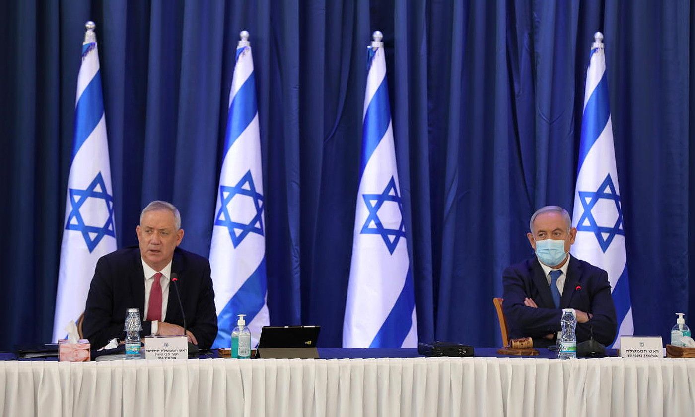 Netanyahuk anexio plana atzeratu beharko du. ABIR SULTAN / EFE. Netanyahuk anexio plana atzeratu beharko du. ABIR SULTAN / EFE.