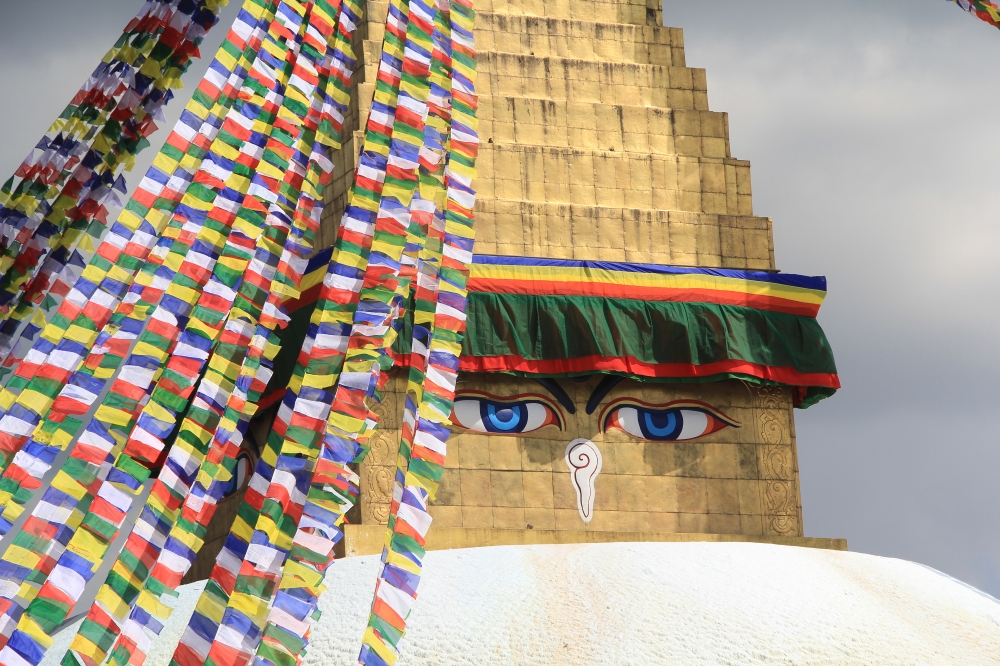 Boudanatheko (Katmandu) stuparen begiak Boudanatheko (Katmandu) stuparen begiak
