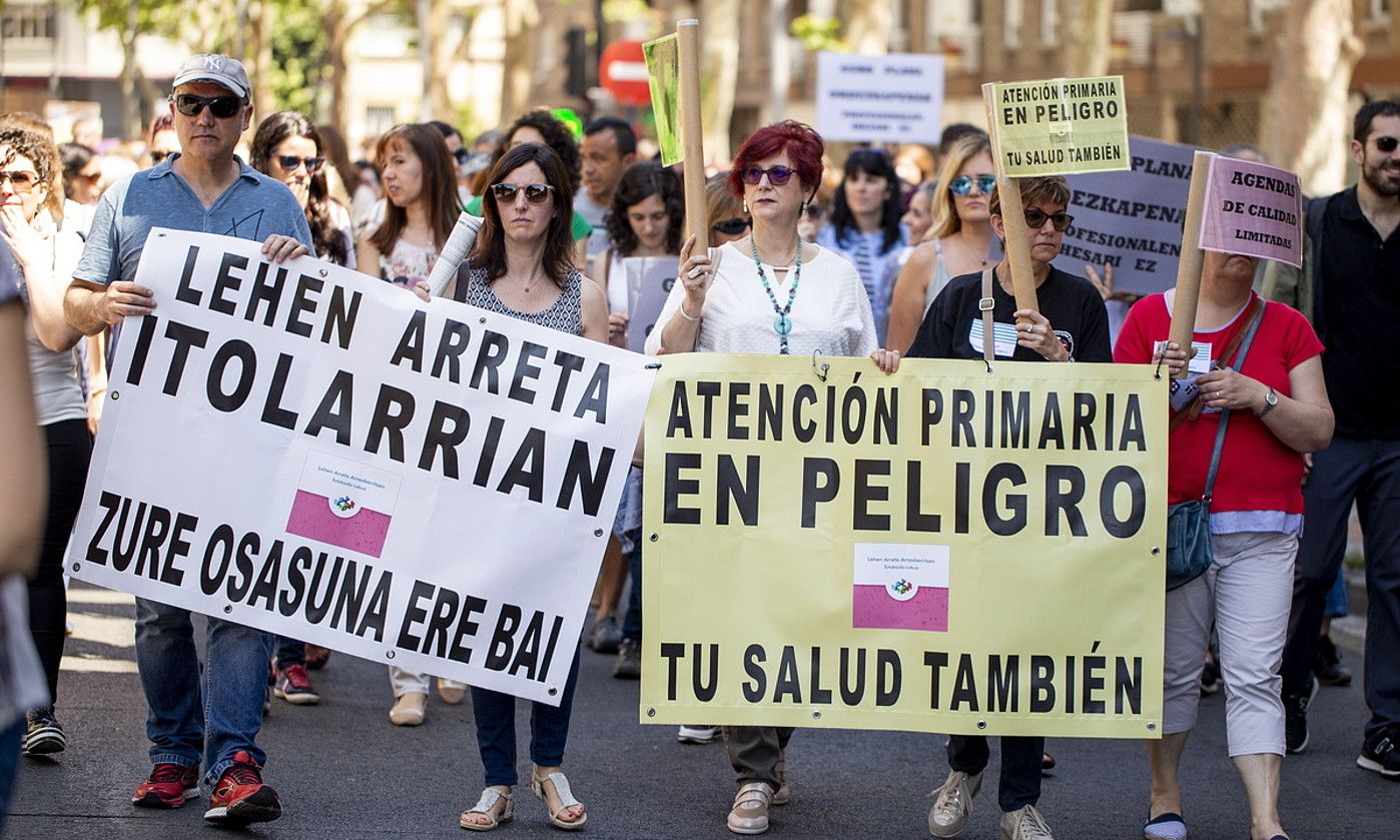 Lehen arretako profesionalen protesta bat, iaz, Gasteizen. ENDIKA PORTILLO / FOKU.