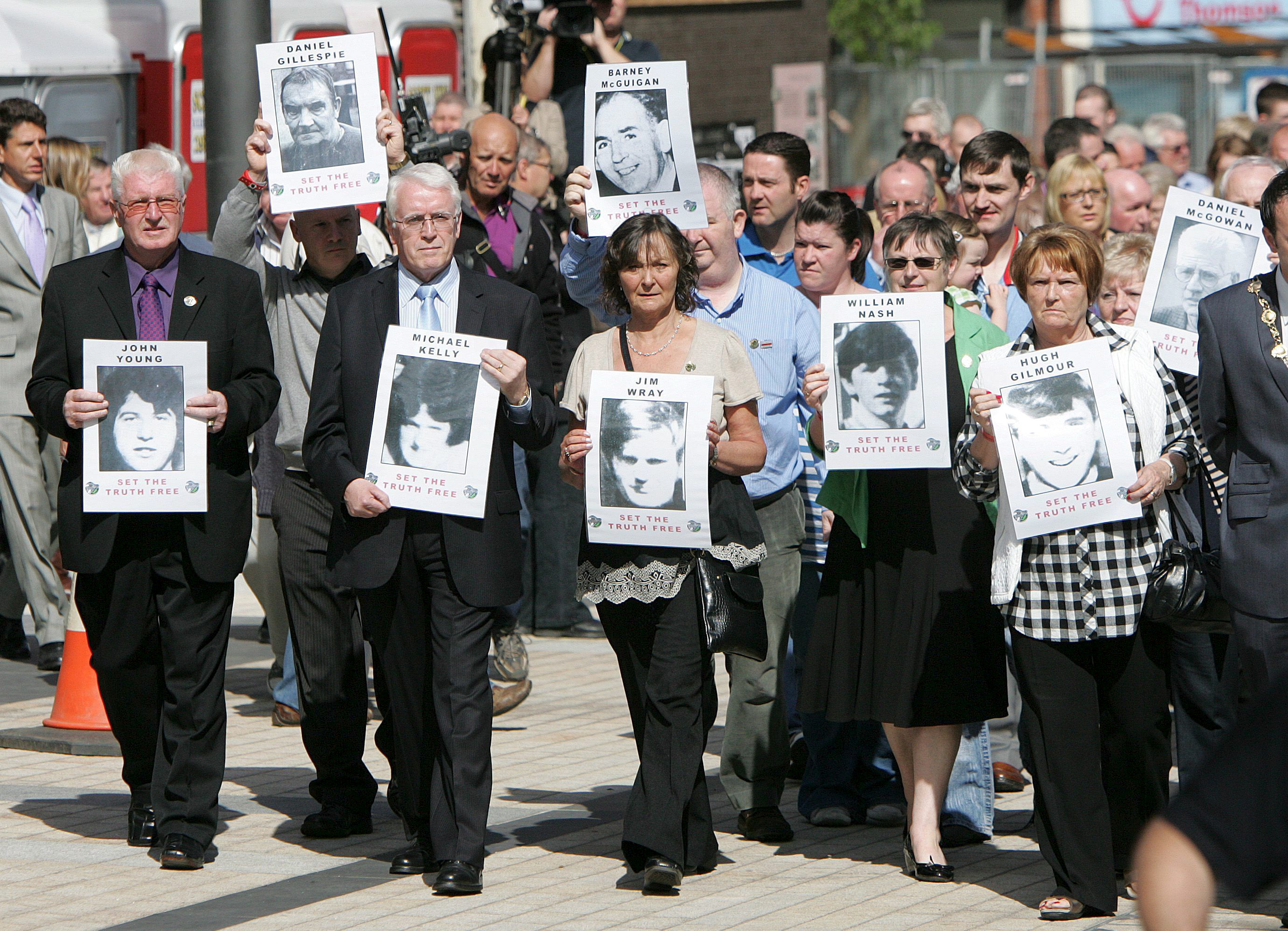 'Bloody Sunday' egunean hildakoen senideek egindako protesta, Derryn, 2010ean. STRINGER / EFE