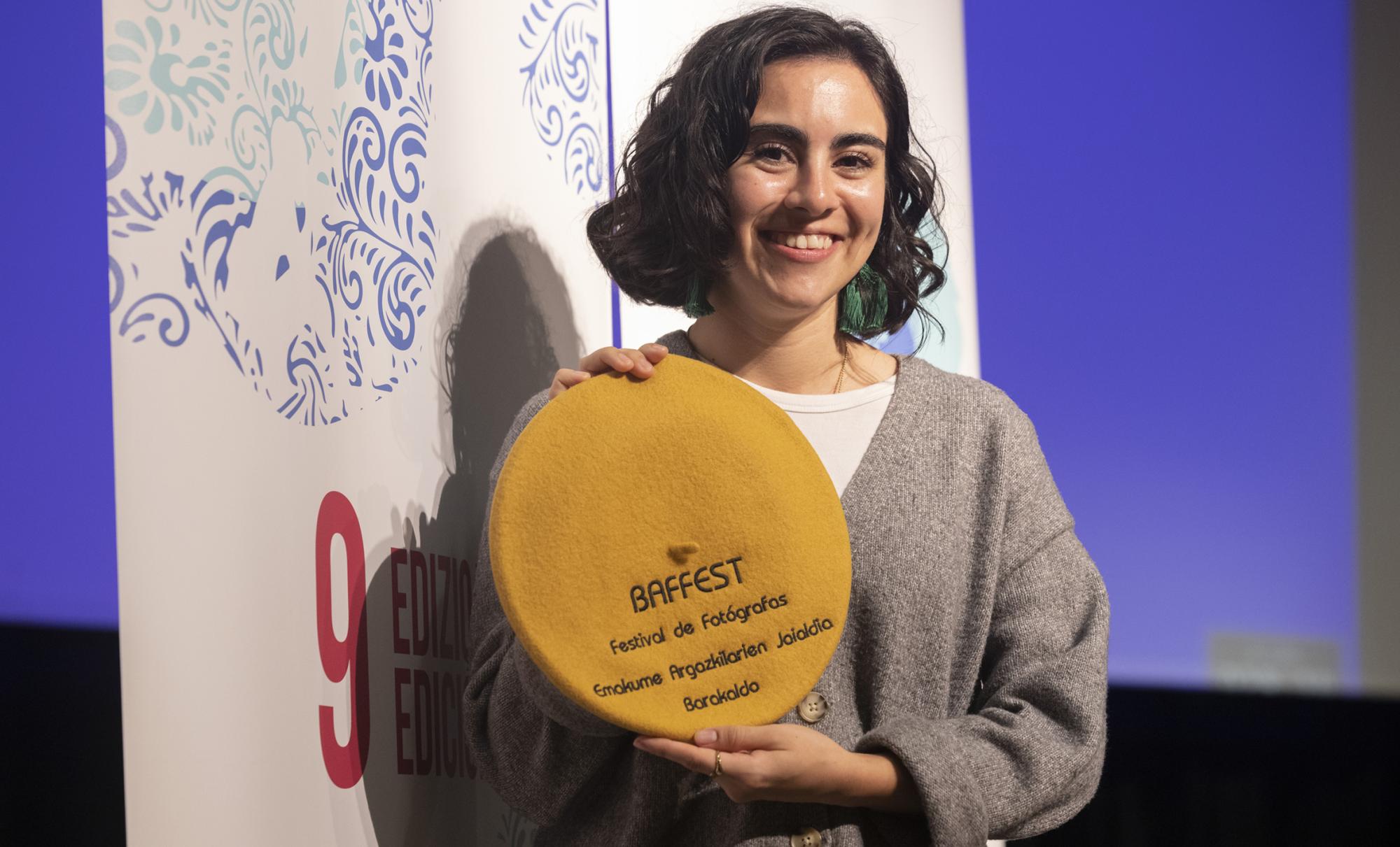 Fernanda del Barrio, Baffest lehiaketako txapela eskuetan duela, Barakaldoko Clara Campoamor kultur etxean, urriaren 5ean. OLGA RUIZ
