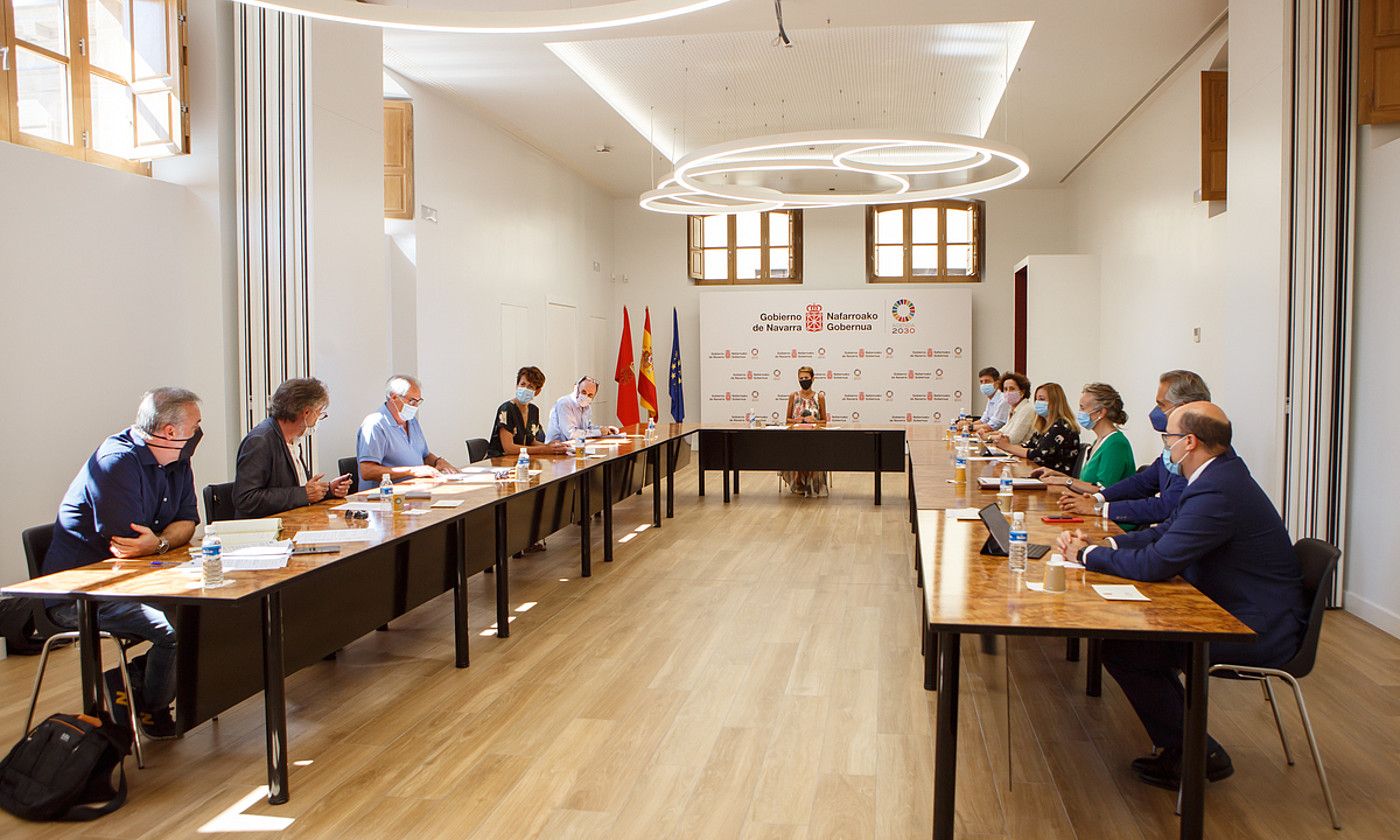 Gizarte Elkarrizketaren Kontseiluaren bilera, atzo, Iruñean. NAFARROAKO GOBERNUA. Gizarte Elkarrizketaren Kontseiluaren bilera, atzo, Iruñean. NAFARROAKO GOBERNUA.