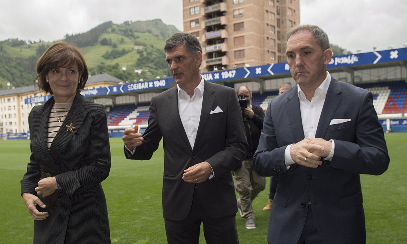Gorostiza, Mendilibar eta Garagarza artxiboko irudi batean. JUAN CARLOS RUIZ / FOKU. Gorostiza, Mendilibar eta Garagarza artxiboko irudi batean. JUAN CARLOS RUIZ / FOKU.