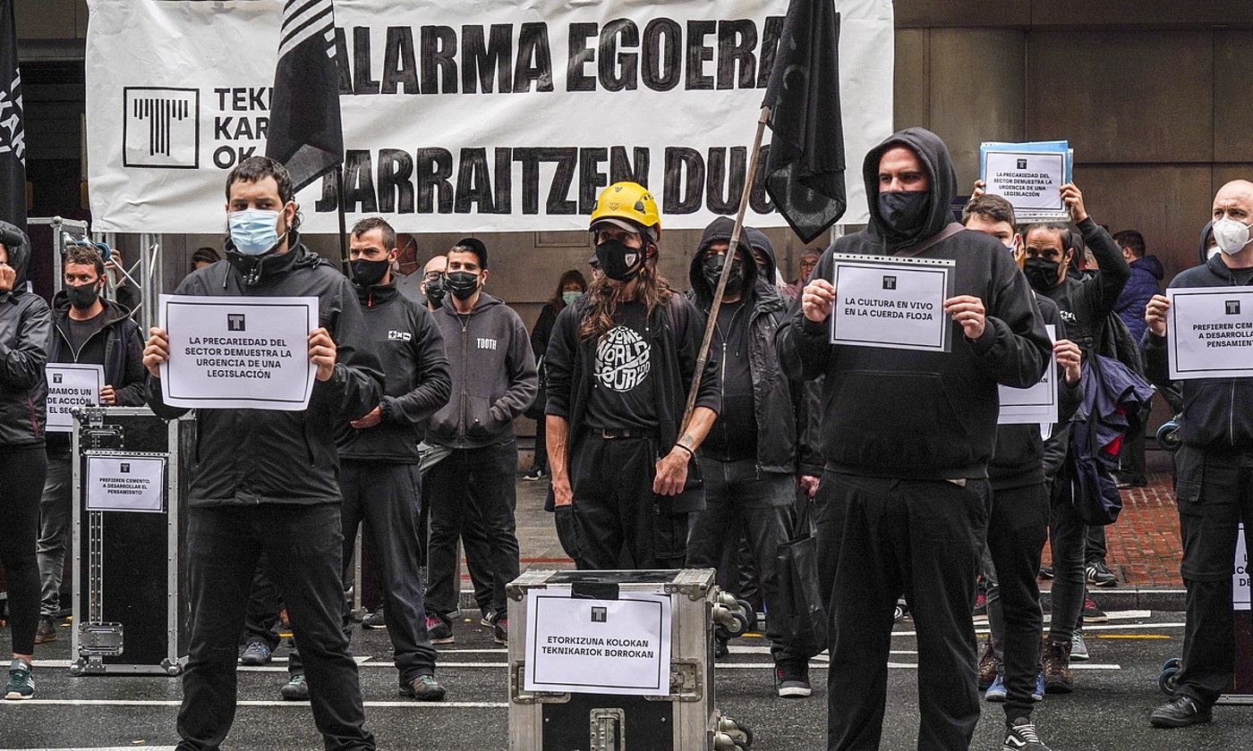 Teknikariok-eko kideak, uztailean Bilbon eginiko protestan. MARISOL RAMIREZ / FOKU.