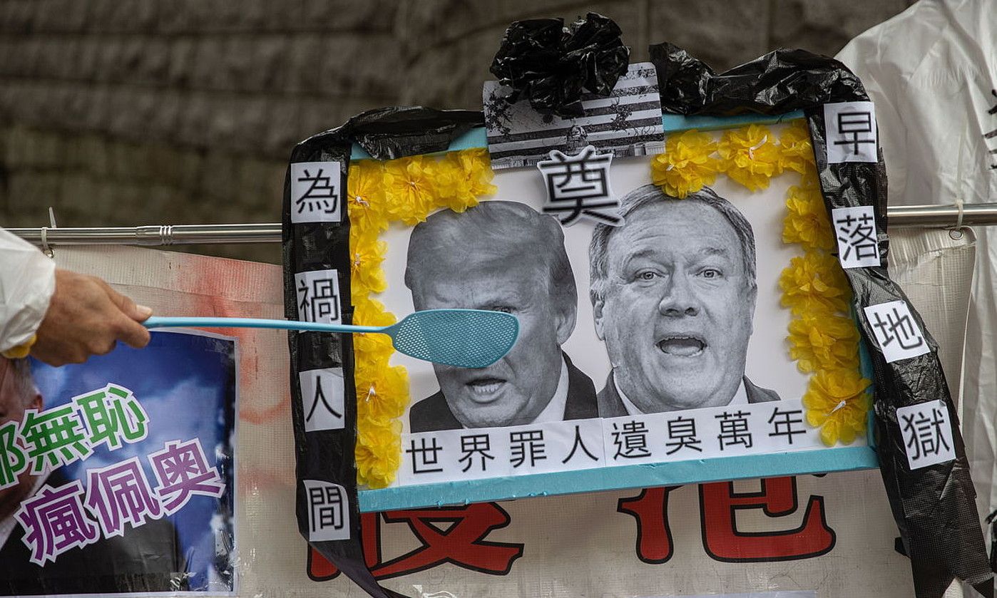 AEBen aurkako protesta bat, Hong Kongen. JEROME FAVRE / EFE.