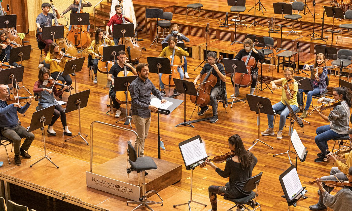 Euskadiko Orkestrako musikariak entsegu batean, Donostiako egoitzan. EUSKADIKO ORKESTRA.