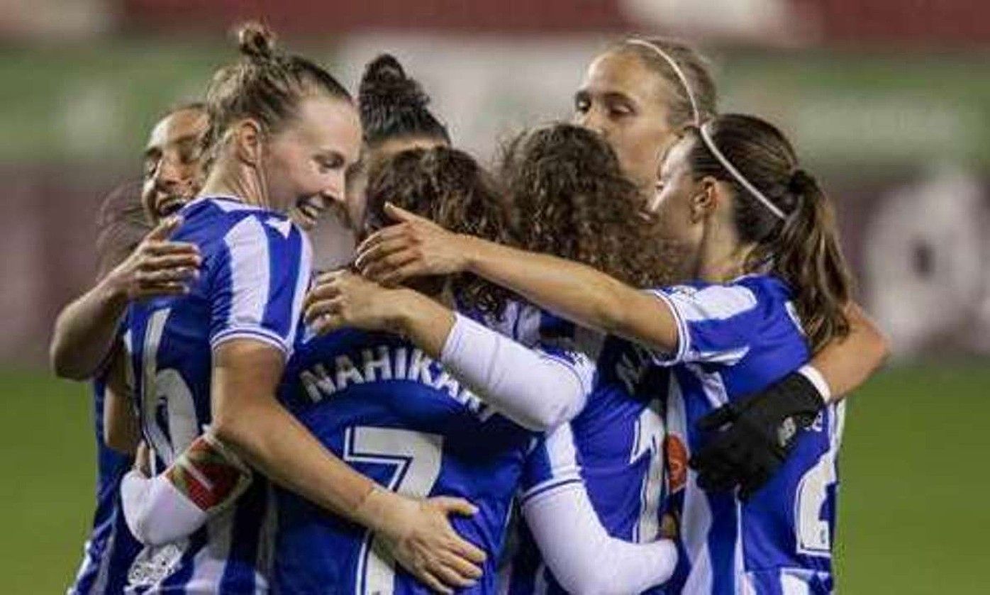 Realeko jokalariak Logroñori sartutako goletako bat ospatzen. LA LIGA. Realeko jokalariak Logroñori sartutako goletako bat ospatzen. LA LIGA.