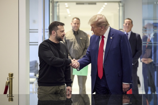 Zelenski eta Trump, iragan irailaren 27an, Trump Dorrean, New Yorken (AEB). UKRAINAKO GOBERNUA / EFE Zelenski eta Trump, iragan irailaren 27an, Trump Dorrean, New Yorken (AEB). UKRAINAKO GOBERNUA / EFE