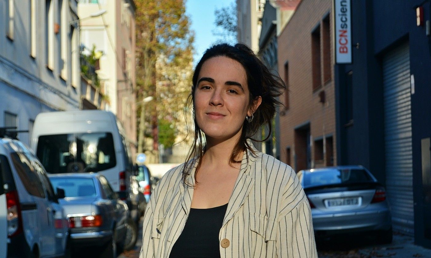Haizea Martiartu saxofonistaren lehen lan pertsonala da Folketik Jazzera Ensemble, euskal folklorearen berrinterpretazio bat jazz ukituekin. NATALIA CAMPOS. Haizea Martiartu saxofonistaren lehen lan pertsonala da Folketik Jazzera Ensemble, euskal folklorearen berrinterpretazio bat jazz ukituekin. NATALIA CAMPOS.