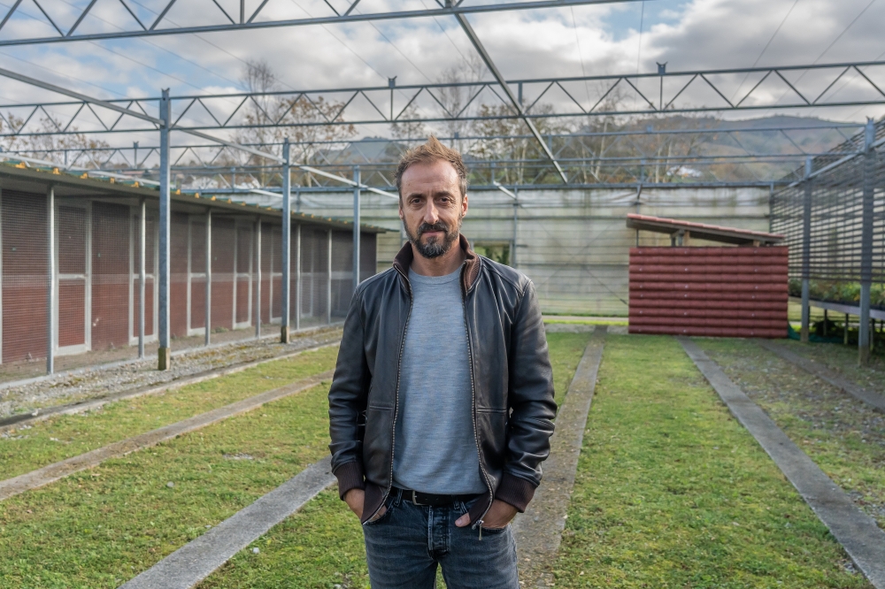 Aitor Lekuona biologoa, Gipuzkoako Aldundiko Basa Animalia eta Landareen zerbitzuburua, Basabizin. ANDONI CANELLADA / FOKU Aitor Lekuona biologoa, Gipuzkoako Aldundiko Basa Animalia eta Landareen zerbitzuburua, Basabizin. ANDONI CANELLADA / FOKU