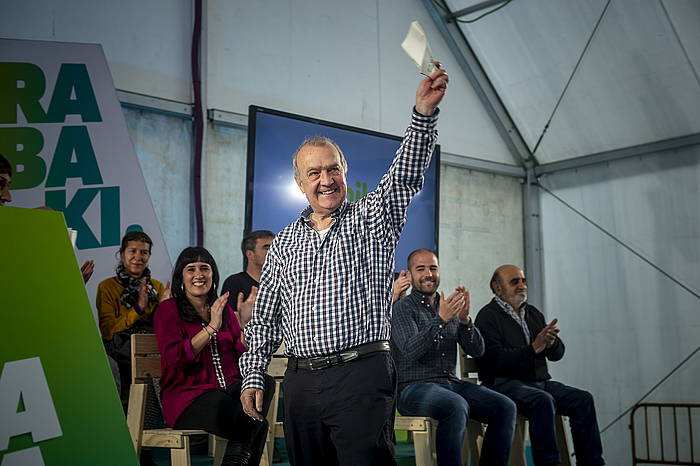 Iñaki Ruiz de Pineko EH Bilduren Arabako diputatu hautatua. JAIZKI FONTANEDA, EFE