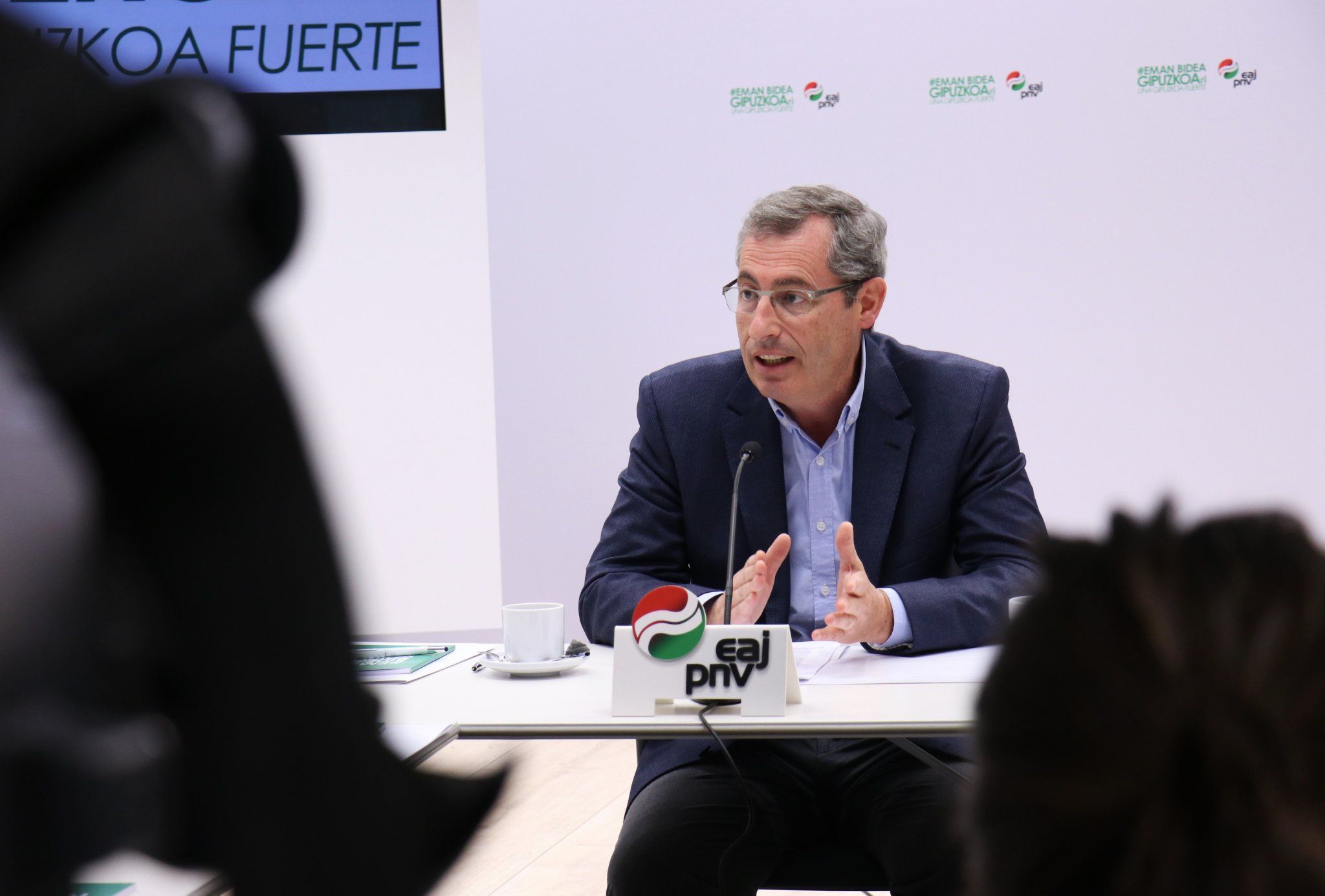 Markel Olano, gaurko aurkezpenean. @EAJPNVGIPUZKOA