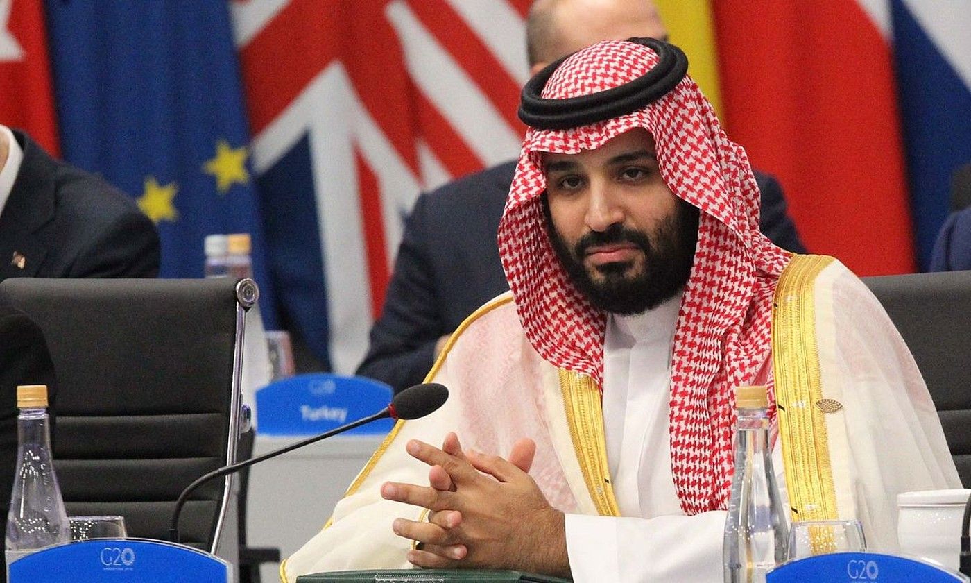 Mohamed Bin Salman, Saudi Arabiako printze oinordekoa, artxiboko argazki batean. AITOR PEREIRA / EFE.