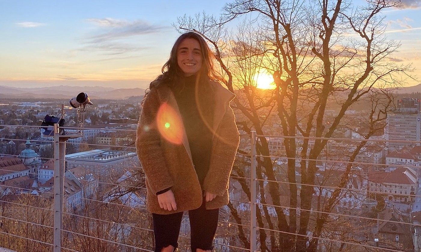 AINHOA ARRUTI.