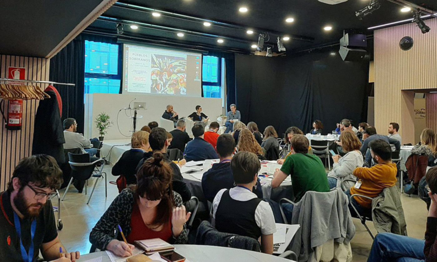 Fundazioetako kideek I. Eskola Subiranista egin zuten iazko otsailean, Donostian. FORUM SUBIRANISTA. Fundazioetako kideek I. Eskola Subiranista egin zuten iazko otsailean, Donostian. FORUM SUBIRANISTA.