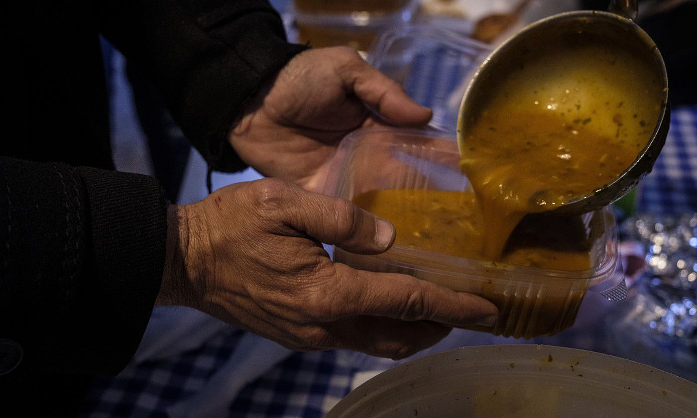 Hamza, 33 urteko aljeriarra, joan den astelehenean. JON URBE / FOKU.