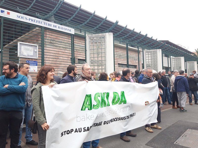 Baionako elkarretaratzea. EH BAI.