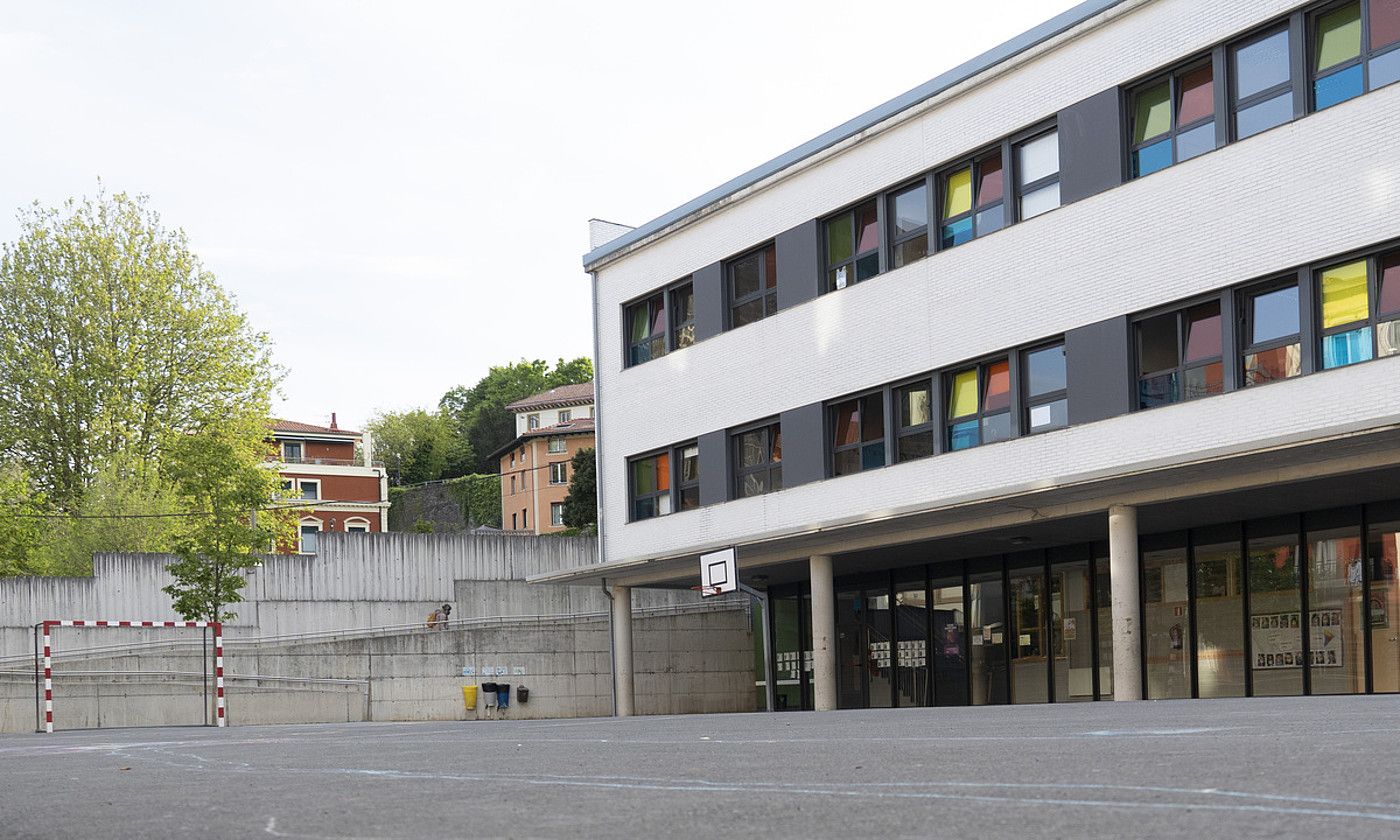 Donostiako ikastetxe bat, artxiboko irudi batean. GORKA RUBIO / FOKU.