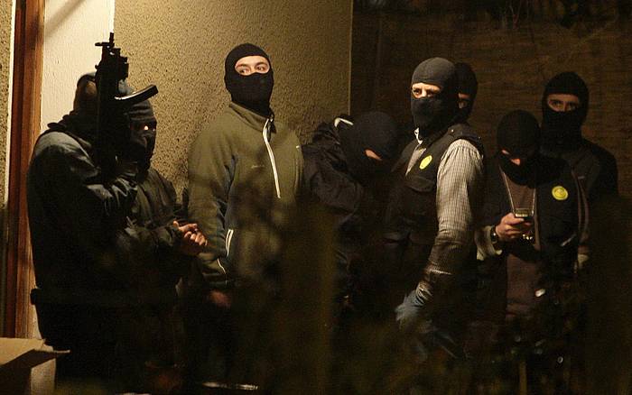 Guardia Zibilaren polizia operazioa, 2007ko abenduan, Gorka Lupiañezek ustez erabilitako baserri bat miatzeko, Lupiañez espetxean inkomunikatuta zegoela. Tratu txarrak salatu zituen ordurako. ALFREDO ALDAI, EFE