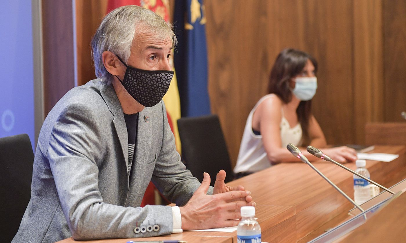 Rafael Sainz de Rozas eta Alvarez (NUP), atzo, Iruñean. IDOIA ZABALETA / FOKU. Rafael Sainz de Rozas eta Alvarez (NUP), atzo, Iruñean. IDOIA ZABALETA / FOKU.