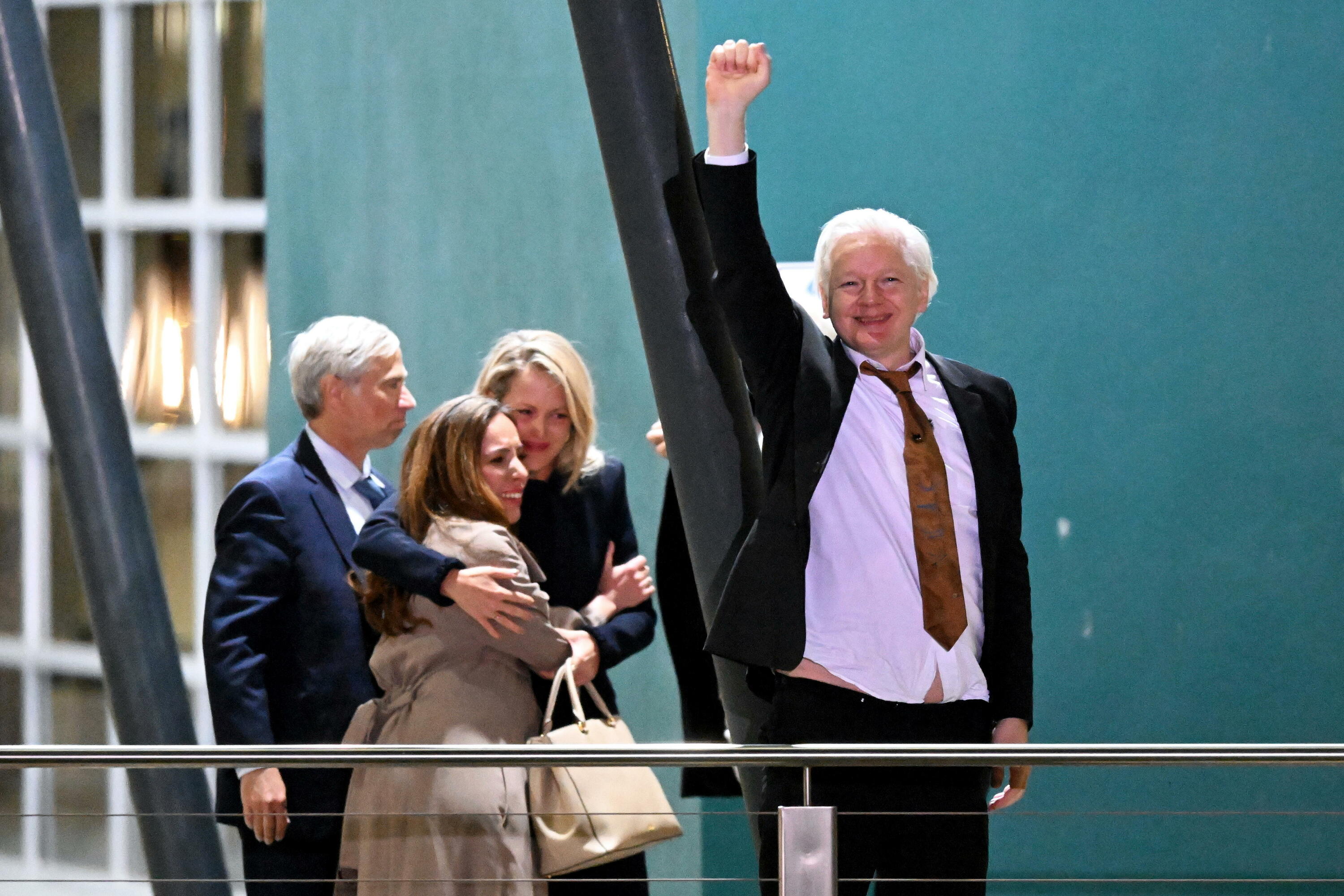 Julian Assange, aske. LUKAS COCH / EFE Julian Assange, aske. LUKAS COCH / EFE