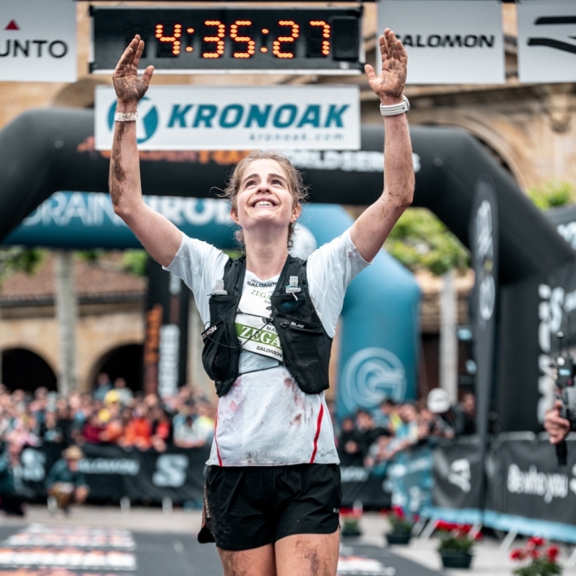 Malen Osa Ansa 2024ko Zegama-Aizkorri mendi maratoian bigarren helmugaratzen Malen Osa Ansa 2024ko Zegama-Aizkorri mendi maratoian bigarren helmugaratzen