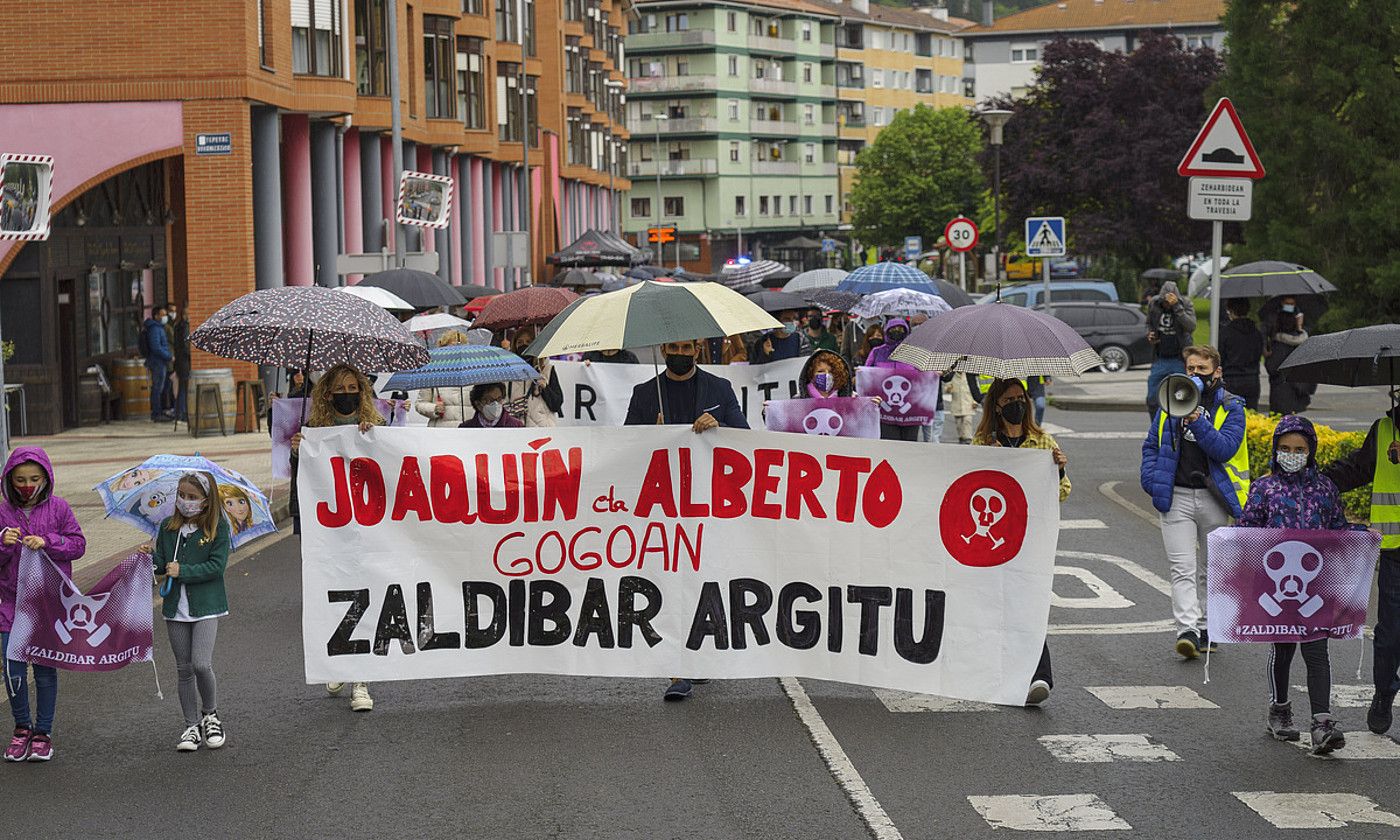 Zaldibar Argitu plataformak deitutako mobilizazio bat, Zallan. ARITZ LOIOLA / FOKU.