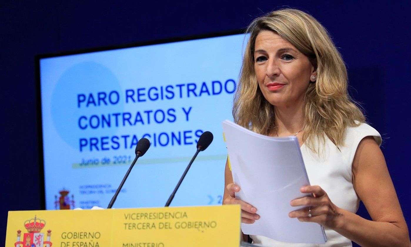 Espainiako Lan ministro Yolanda Diaz, artxiboko argazki batean. FERNANDO ALVARADO / EFE.