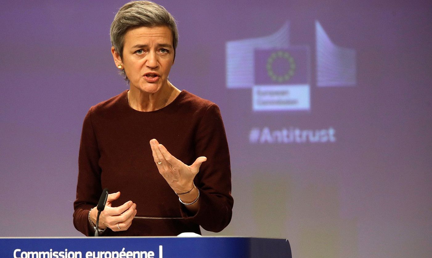 Margrethe Vestager, EBko Lehia komisarioa. OLIVIER HOSLET / EFE.