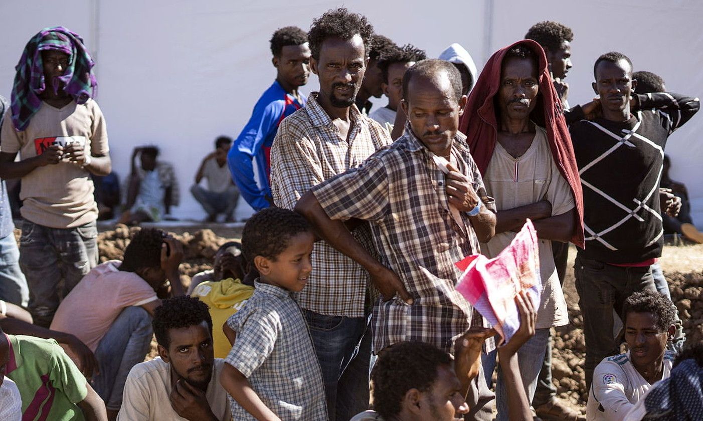 Etiopiako milaka herritarrek Sudanera egin dute ihes iazko abendutik, Tigrayko gerraren ondorioz. ALA KHEIR / EFE.