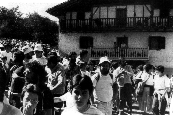 Nafarroa Oinez besta, Beran, 1983. urtean. TTIPI-TTAPA Nafarroa Oinez besta, Beran, 1983. urtean. TTIPI-TTAPA