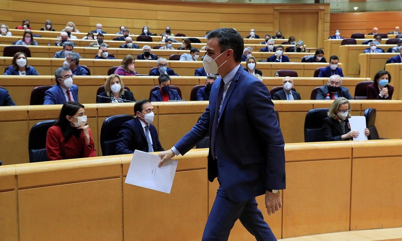 Pedro Sanchez, atzo, Senatuan. FERNANDO ALVARADO / EFE.