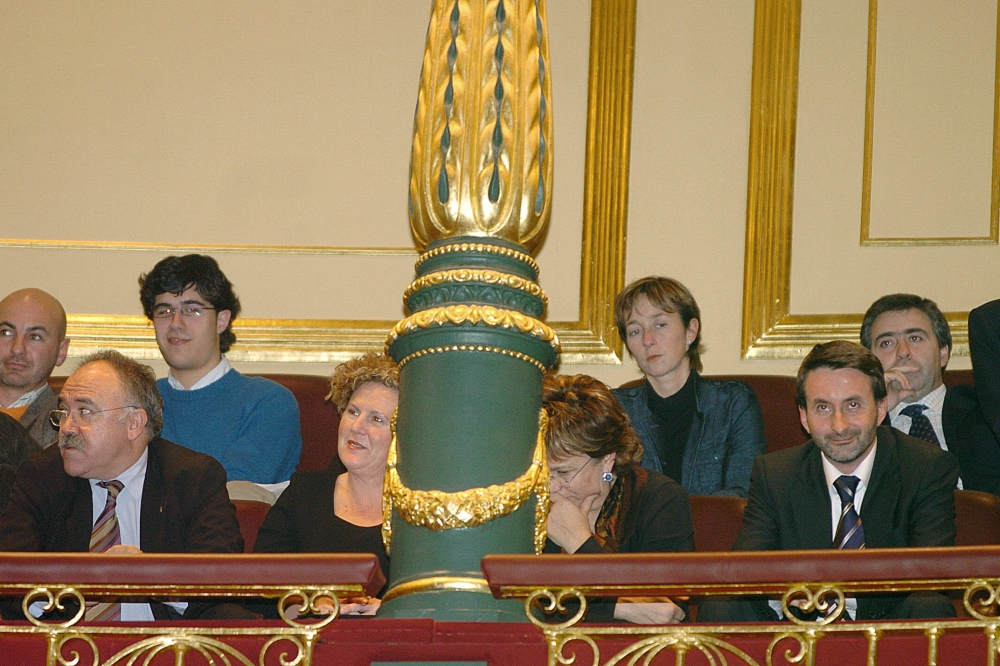 Josep Lluis Carod Rovira (ERC), Begoña Errazti (EA), Josune Ariztondo eta Josu Jon Imaz (EAJ). JOSE HUESCA / EFE Josep Lluis Carod Rovira (ERC), Begoña Errazti (EA), Josune Ariztondo eta Josu Jon Imaz (EAJ). JOSE HUESCA / EFE