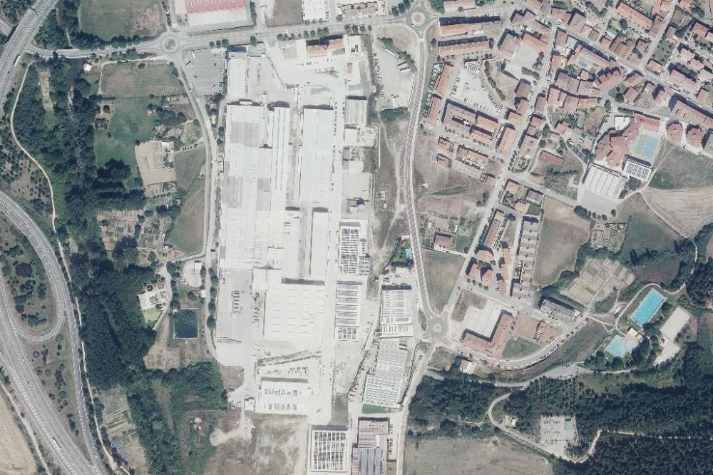 Inasa zenaren lur eremua egun, 2024ean ateratako satelite irudian. Inasa zenaren lur eremua egun, 2024ean ateratako satelite irudian.
