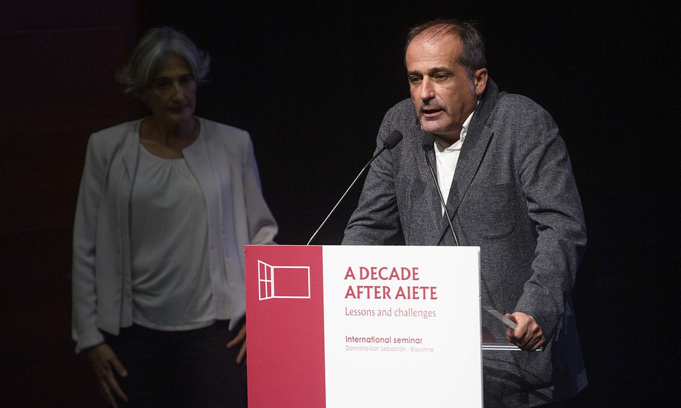 Foro Sozial Iraunkorreko eledun Agus Hernan, Aieteko Konferentziaren urteurreneko ekitaldian. JON URBE / FOKU.