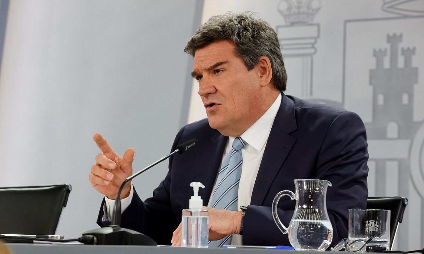 Jose Luis Escriva Gizarte Segurantzako ministroa, artxiboko irudi batean. ZIPI / EFE.