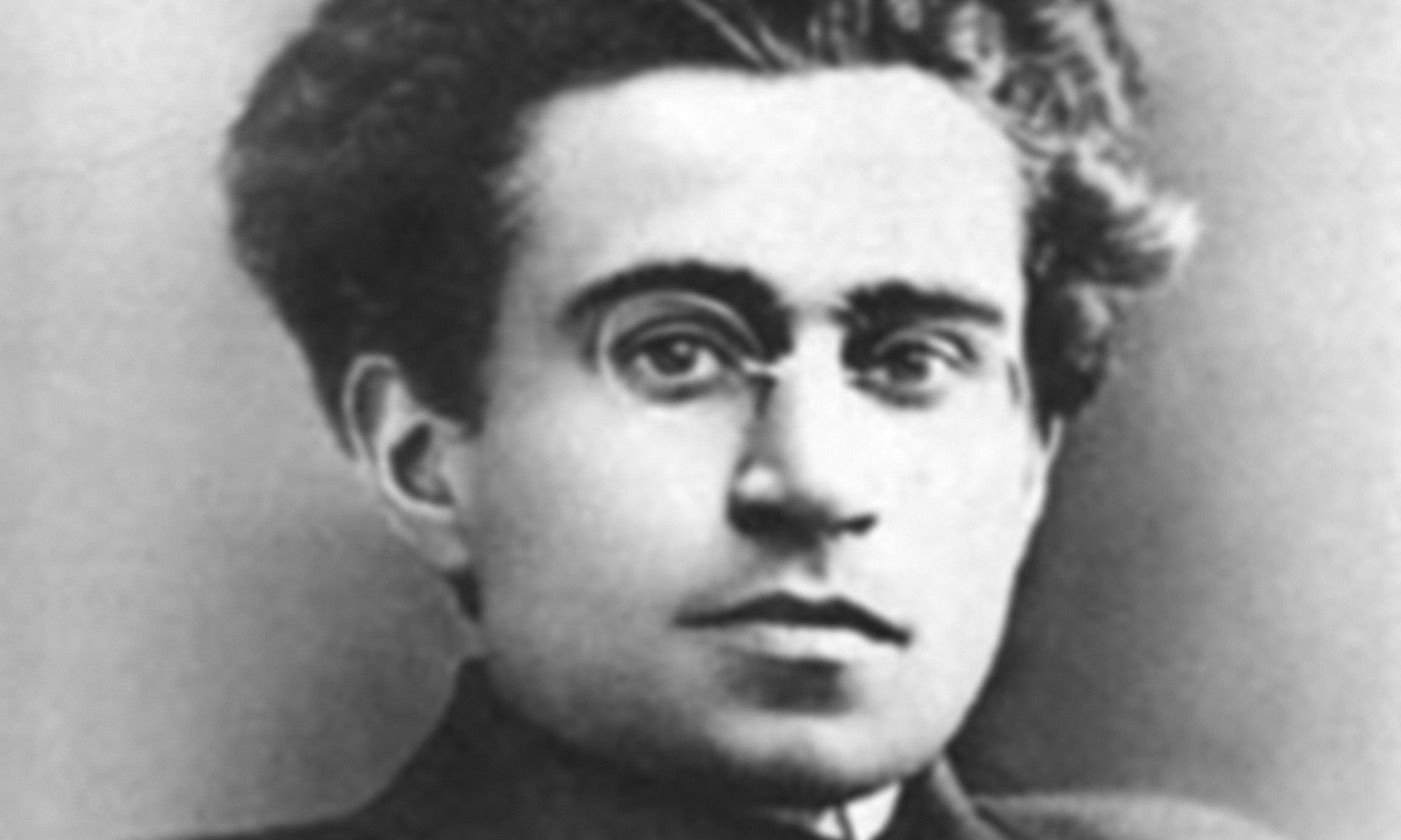 Antonio Gramsci pentsalari, idazle eta politikaria. Haren kartzelako gutunak euskaraz irakur daitezke orain. BERRIA.