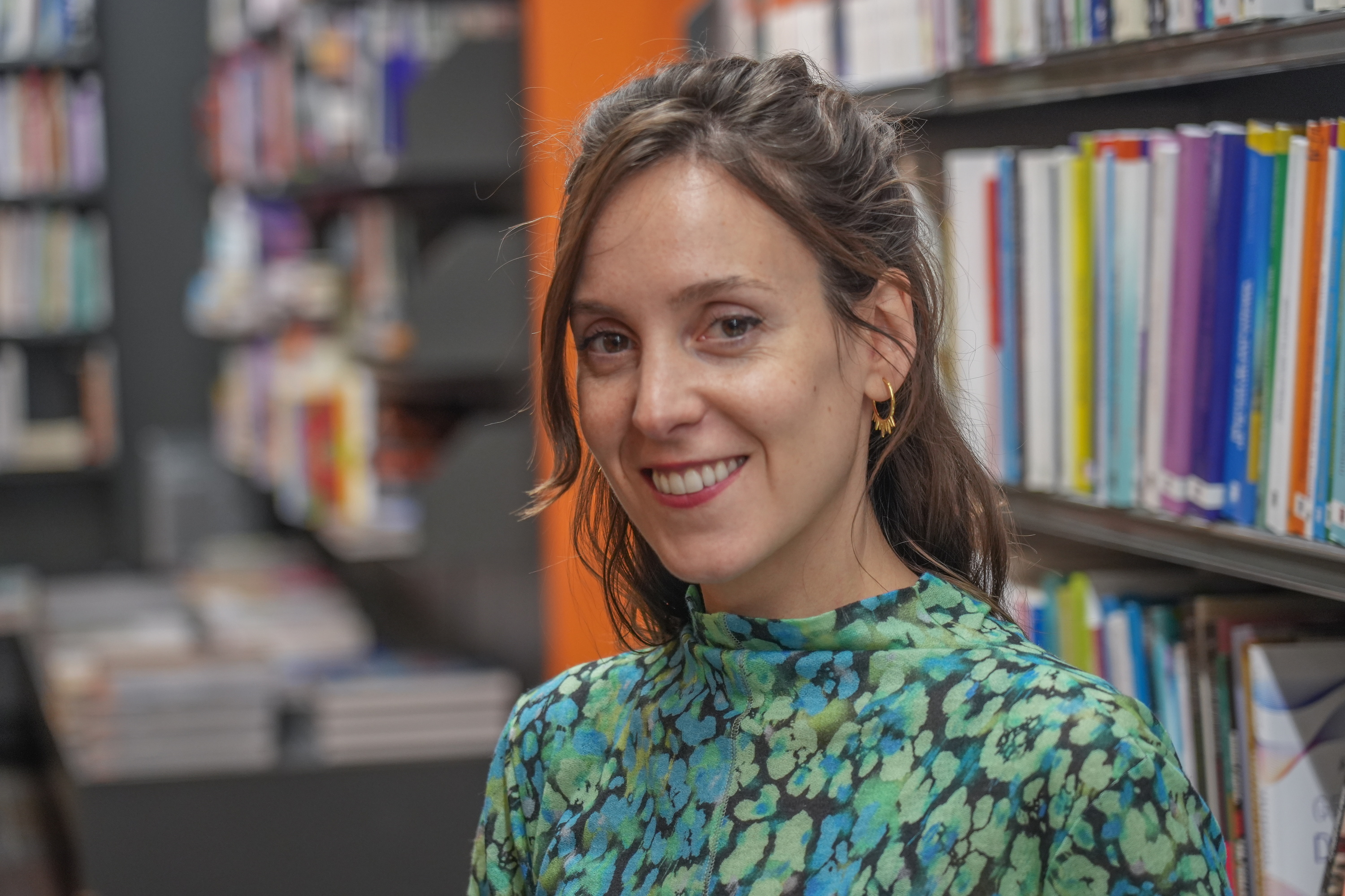 Gema Lopez Las Heras, Annie Ernauxen 'Emakume izoztua'-ren aurkezpenean, 2022an. ANDONI CANELLADA / FOKU