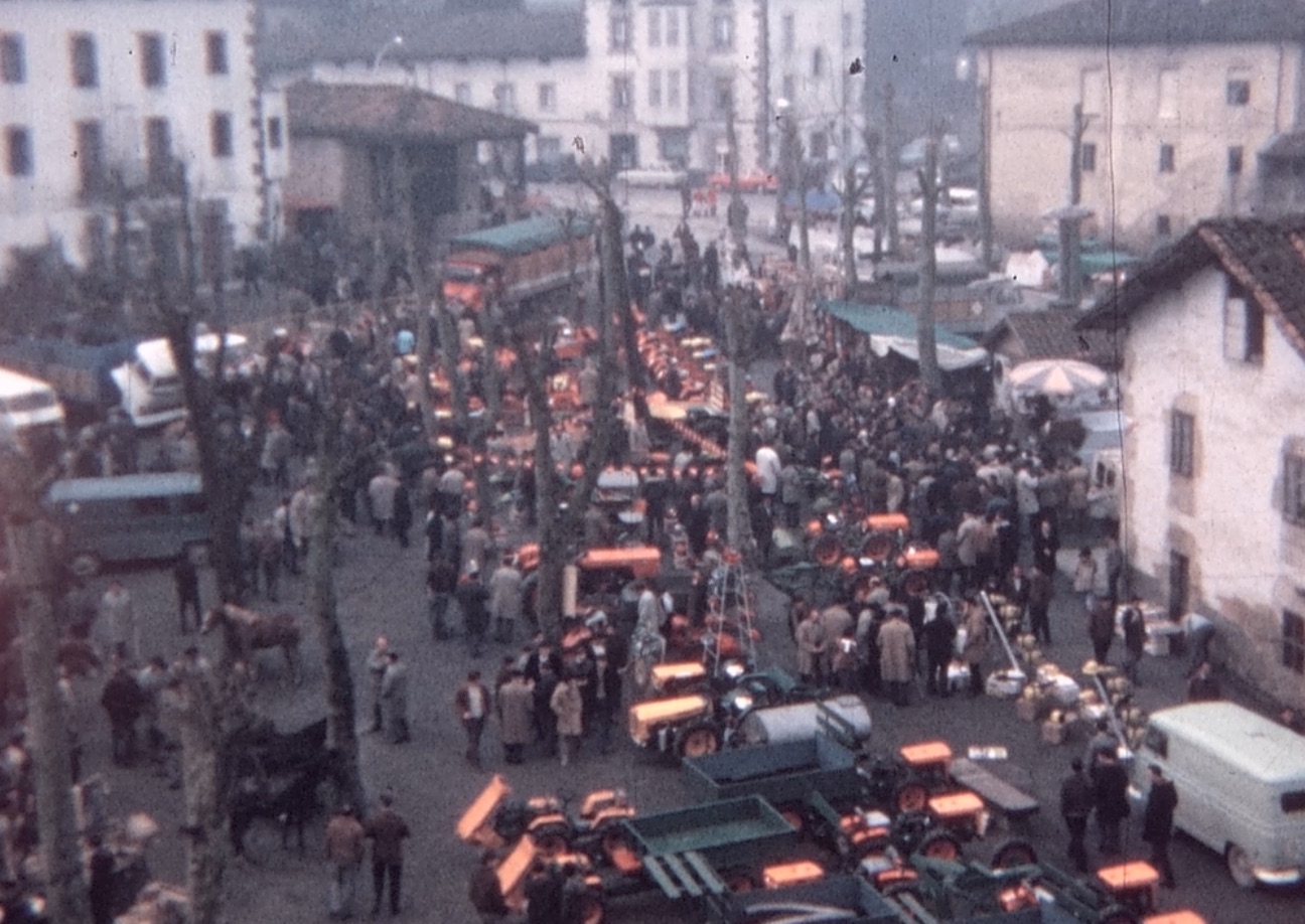 San Blas eguneko azoka, Abadiñon, 1973an. GEREDIAGA ELKARTEA