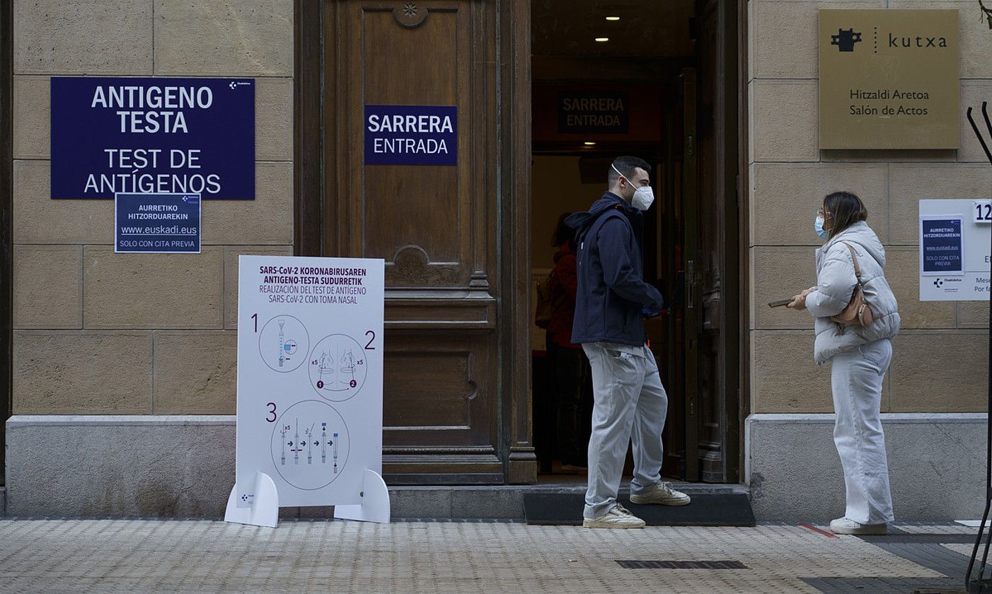 Antigeno probak egiteko zentro bat, Donostian. GORKA RUBIO / FOKU.