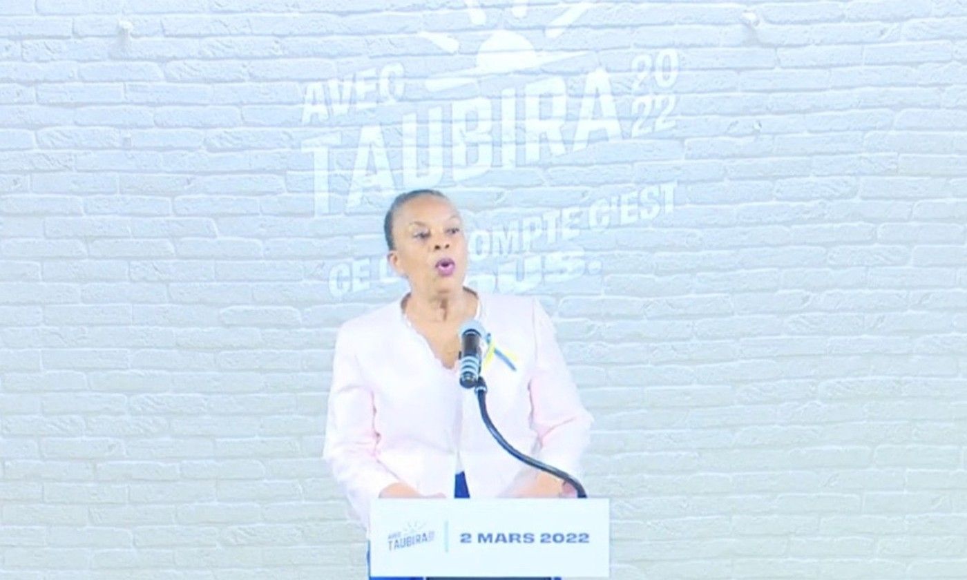 Christiane Taubira Frantziako Justizia ministro ohia, atzoko agerraldian. EFE.