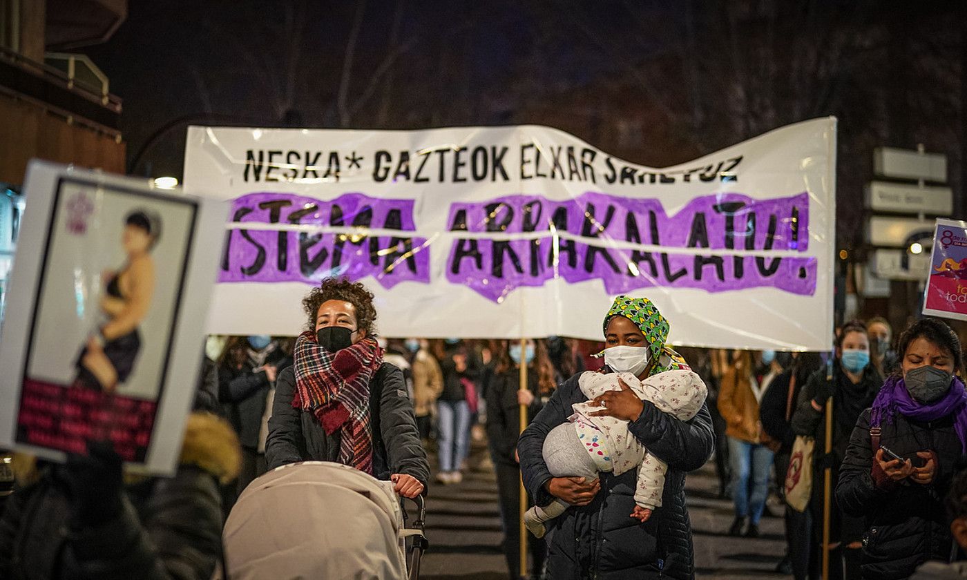 Iaz Gasteizen Martxoaren 8an egindako manifestazioko irudietako bat. ENDIKA PORTILLO/ FOKU. Iaz Gasteizen Martxoaren 8an egindako manifestazioko irudietako bat. ENDIKA PORTILLO/ FOKU.