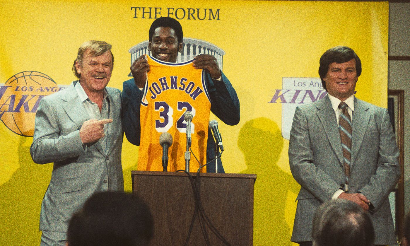 Los Angeles Lakers saskibaloi taldearen historia fikziora egokitu dute. WINNING TIME.