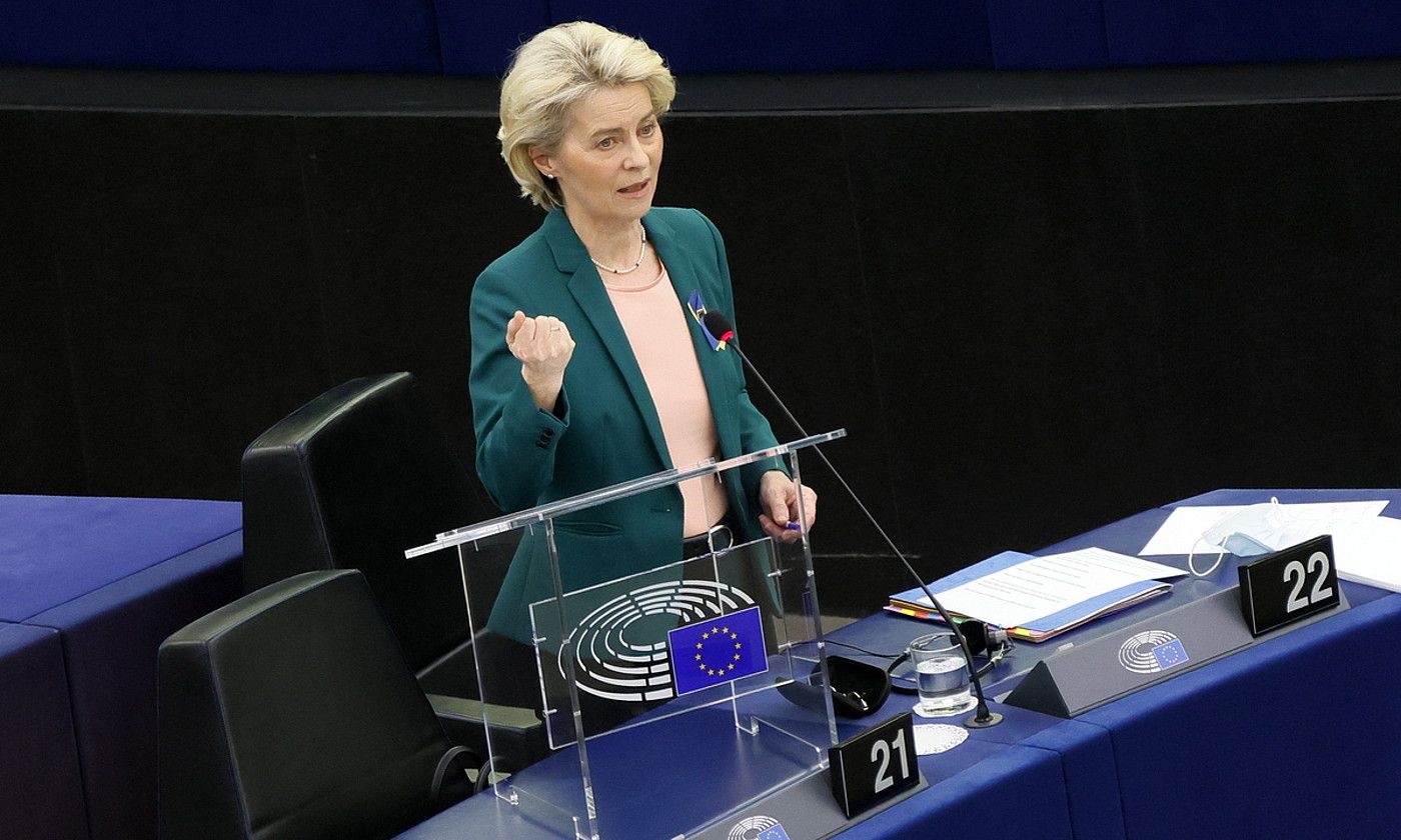 Ursula von der Leyen, atzo, Europako Parlamentuan. EFE.