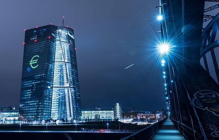Europako Banku Zentralaren eraikina, Frankfurten. BORIS ROESSLER
