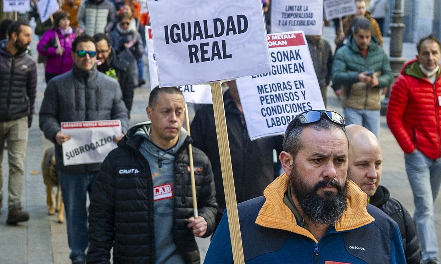 Arabako metaleko langileen protesta bat. Grebak hasiko dira hil honetan, sektorean. JAIZKI FONTANEDA / FOKU.