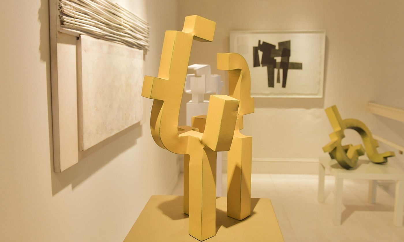 Iruñeko Fermin Echauri 2 galeriako piezetako batzuk. IDOIA ZABALETA / FOKU. Iruñeko Fermin Echauri 2 galeriako piezetako batzuk. IDOIA ZABALETA / FOKU.