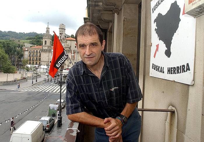 Josu Urrutikoetxea, artxiboko argazki batean. LUIS JAUREGIALTZO, FOKU