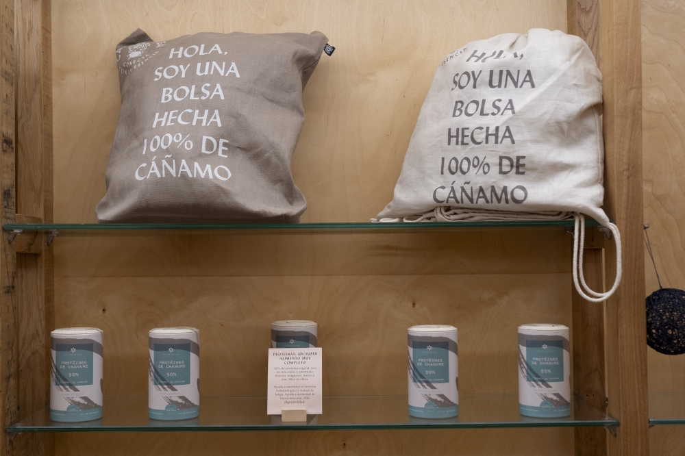 cannaenea dendako produktuak cannaenea dendako produktuak