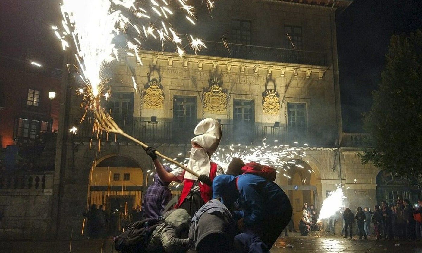 Lekittoko Deabruak taldeak 10. urtemuga ospatuko du. KALEKA.